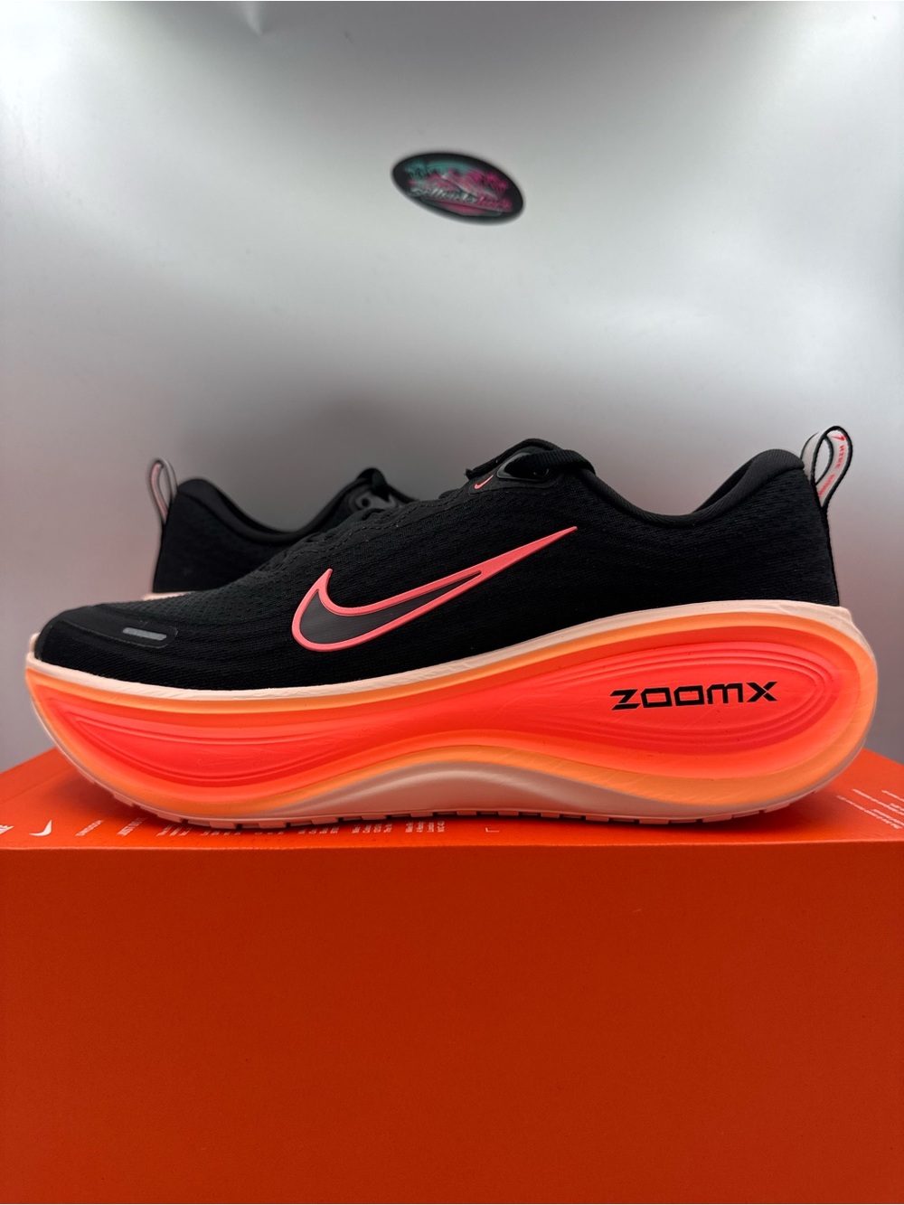 Nike Vomero Plus Black Hot Lava HV8154-010 Size 10 Women